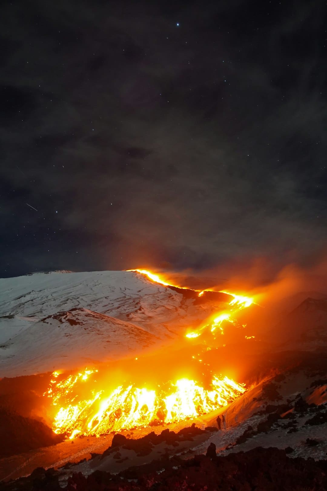 从漫展狂欢到赛事联动 “为酷爱买单”激活多个工业 “心情经济”撬动2万亿消费空间